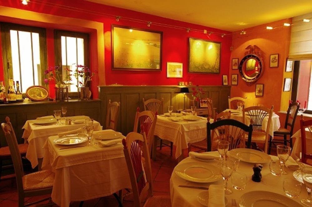 La Petite Hostellerie Uzès Extérieur photo