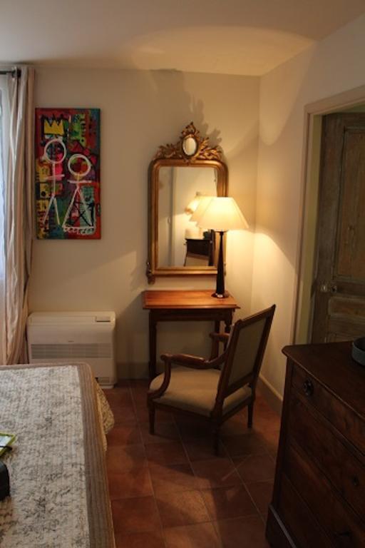 La Petite Hostellerie Uzès Extérieur photo